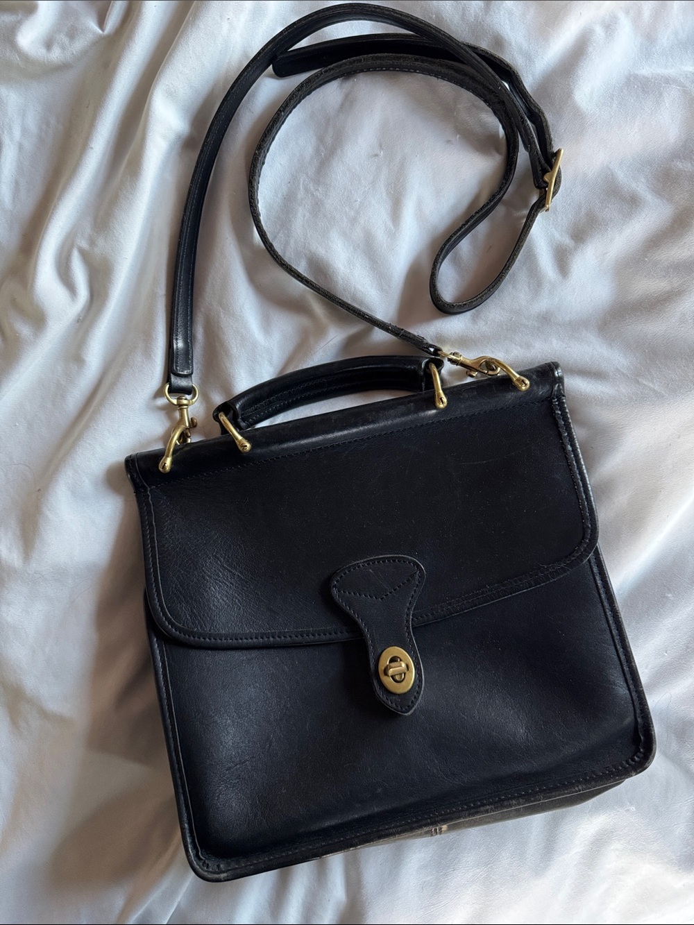 Vintage Coach Willis Black Leather Top-Handle Satchel with Gold Hardware Replica